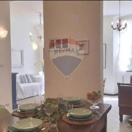 Centro Pedonale G&p 6 Apartment *